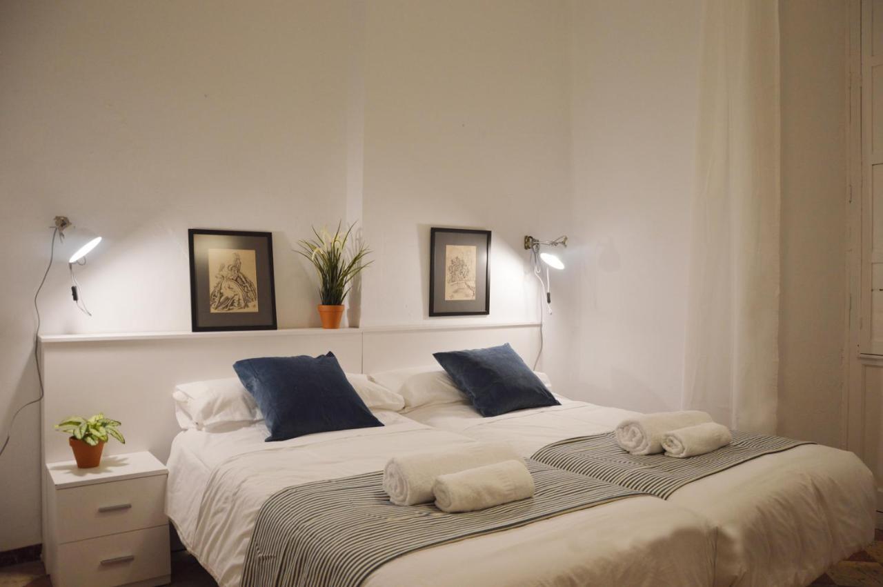 Apartamento Colon 32 セビリア エクステリア 写真